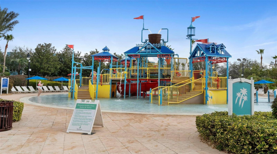 KISSIMMEE, Florida 34747, 4 Bedrooms Bedrooms, ,3 BathroomsBathrooms,Residential,For Sale,SANDY RIDGE,0,MFRV4940792