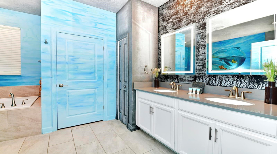 KISSIMMEE, Florida 34746, 9 Bedrooms Bedrooms, ,5 BathroomsBathrooms,Residential,For Sale,OXYMORON WAY,0,MFRO6334786