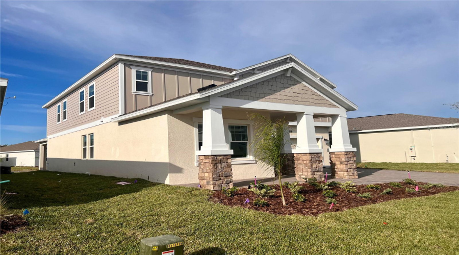 DAVENPORT, Florida 33837, 5 Bedrooms Bedrooms, ,3 BathroomsBathrooms,Residential,For Sale,REDBRIDGE,0,MFRO6375150