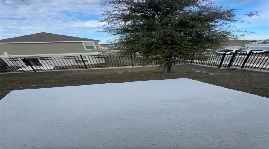 DAVENPORT, Florida 33837, 3 Bedrooms Bedrooms, ,2 BathroomsBathrooms,Residential,For Sale,PUNCH BOWL,0,MFRO6375052