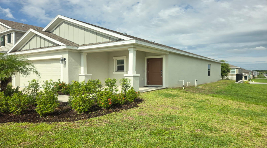 DAVENPORT, Florida 33837, 3 Bedrooms Bedrooms, ,2 BathroomsBathrooms,Residential,For Sale,PUNCH BOWL,0,MFRO6375052