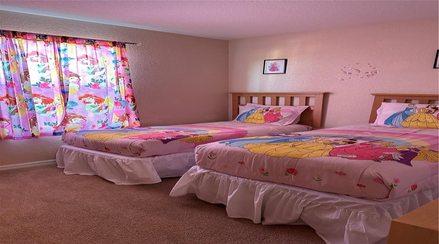 DAVENPORT, Florida 33897, 4 Bedrooms Bedrooms, ,3 BathroomsBathrooms,Residential,For Sale,LA MIRAGE,0,MFRO6373978