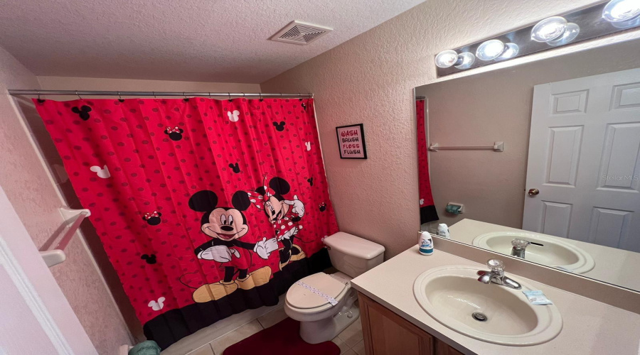 DAVENPORT, Florida 33897, 4 Bedrooms Bedrooms, ,3 BathroomsBathrooms,Residential,For Sale,LA MIRAGE,0,MFRO6373978