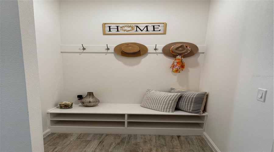 DAVENPORT, Florida 33837, 4 Bedrooms Bedrooms, ,3 BathroomsBathrooms,Residential,For Sale,CABELLO,0,MFRS5141682