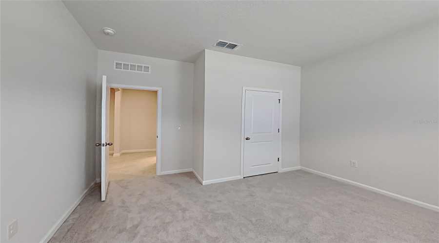 DAVENPORT, Florida 33896, 3 Bedrooms Bedrooms, ,2 BathroomsBathrooms,Residential,For Sale,SIESTA VISTA,0,MFRO6373431