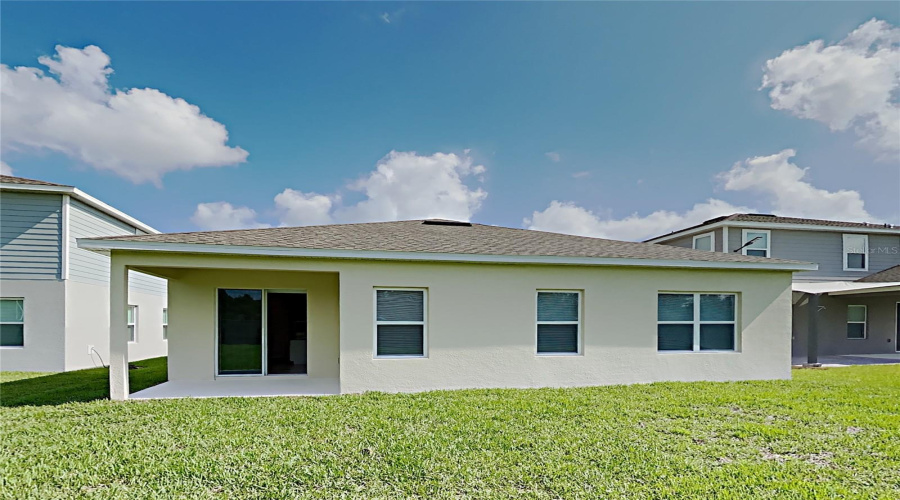 DAVENPORT, Florida 33896, 3 Bedrooms Bedrooms, ,2 BathroomsBathrooms,Residential,For Sale,SIESTA VISTA,0,MFRO6373431