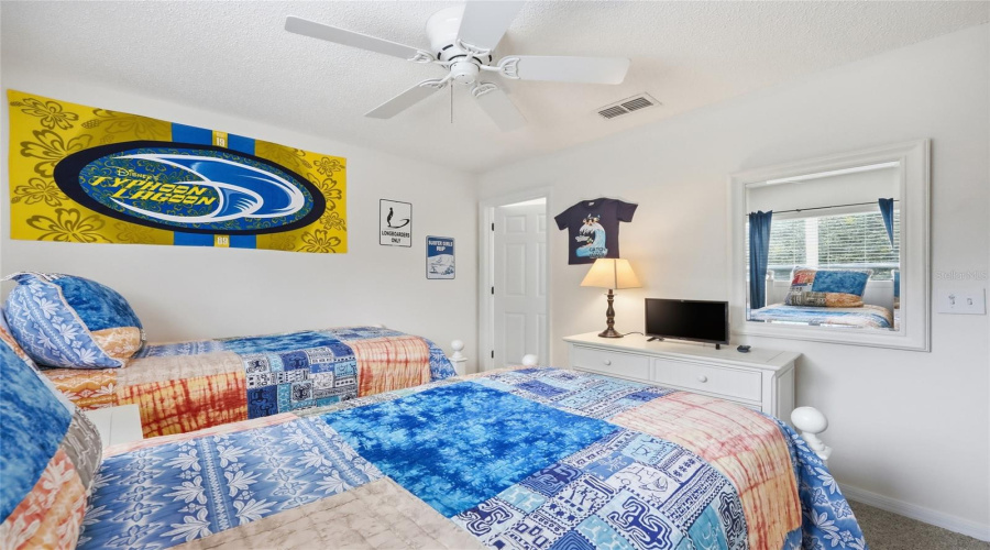 KISSIMMEE, Florida 34747, 5 Bedrooms Bedrooms, ,4 BathroomsBathrooms,Residential,For Sale,LIDO KEY,0,MFRO6373761