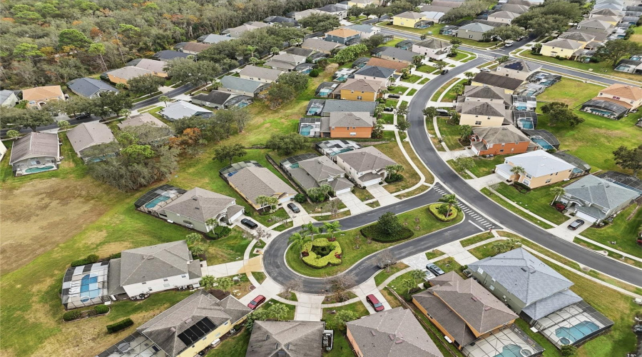 KISSIMMEE, Florida 34747, 5 Bedrooms Bedrooms, ,4 BathroomsBathrooms,Residential,For Sale,LIDO KEY,0,MFRO6373761