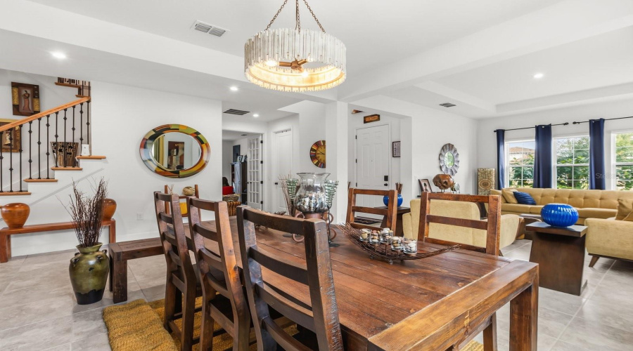 Dining area-next to formal living