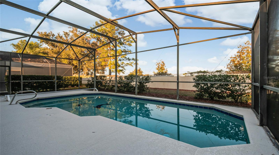 KISSIMMEE, Florida 34747, 3 Bedrooms Bedrooms, ,2 BathroomsBathrooms,Residential,For Sale,FAN PALM,0,MFRS5140944