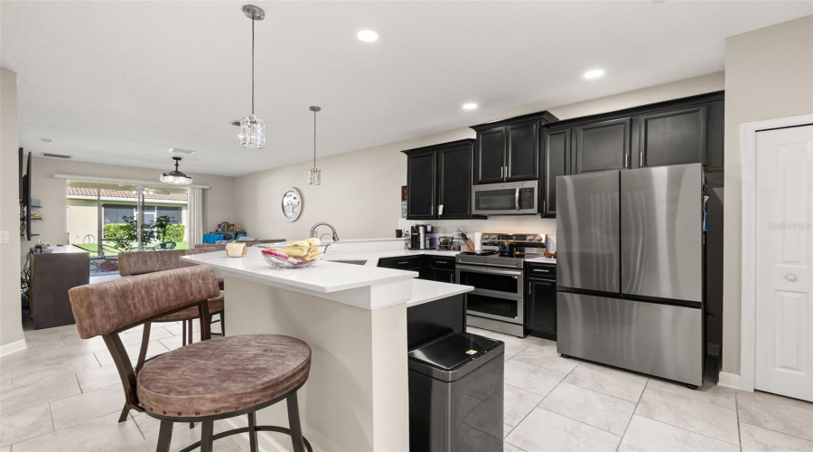 DAVENPORT, Florida 33896, 2 Bedrooms Bedrooms, ,2 BathroomsBathrooms,Residential,For Sale,BLACKWOLF RUN,0,MFRO6374118