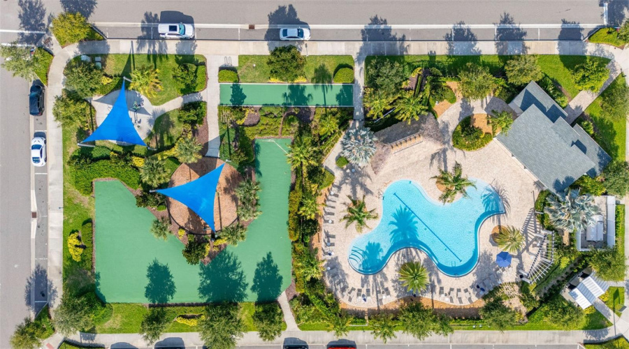 DAVENPORT, Florida 33896, 2 Bedrooms Bedrooms, ,2 BathroomsBathrooms,Residential,For Sale,BLACKWOLF RUN,0,MFRO6374118