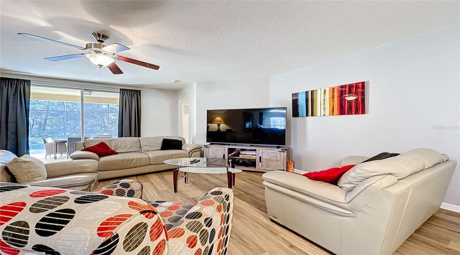 KISSIMMEE, Florida 34747, 5 Bedrooms Bedrooms, ,4 BathroomsBathrooms,Residential,For Sale,STROMBOLI,0,MFRO6374785