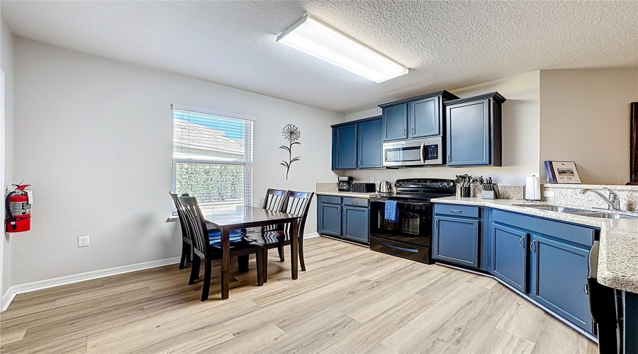 KISSIMMEE, Florida 34747, 5 Bedrooms Bedrooms, ,4 BathroomsBathrooms,Residential,For Sale,STROMBOLI,0,MFRO6374785