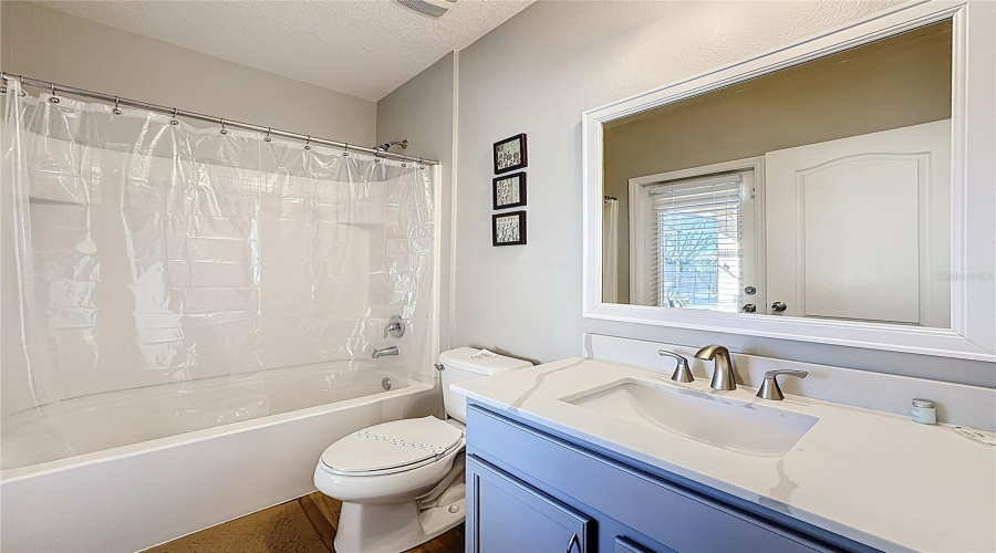 KISSIMMEE, Florida 34747, 5 Bedrooms Bedrooms, ,4 BathroomsBathrooms,Residential,For Sale,STROMBOLI,0,MFRO6374785