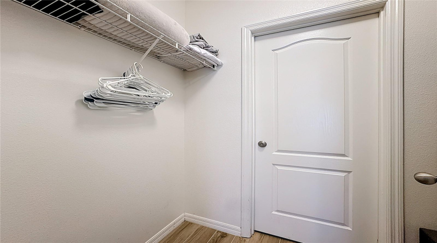 KISSIMMEE, Florida 34747, 5 Bedrooms Bedrooms, ,4 BathroomsBathrooms,Residential,For Sale,STROMBOLI,0,MFRO6374785