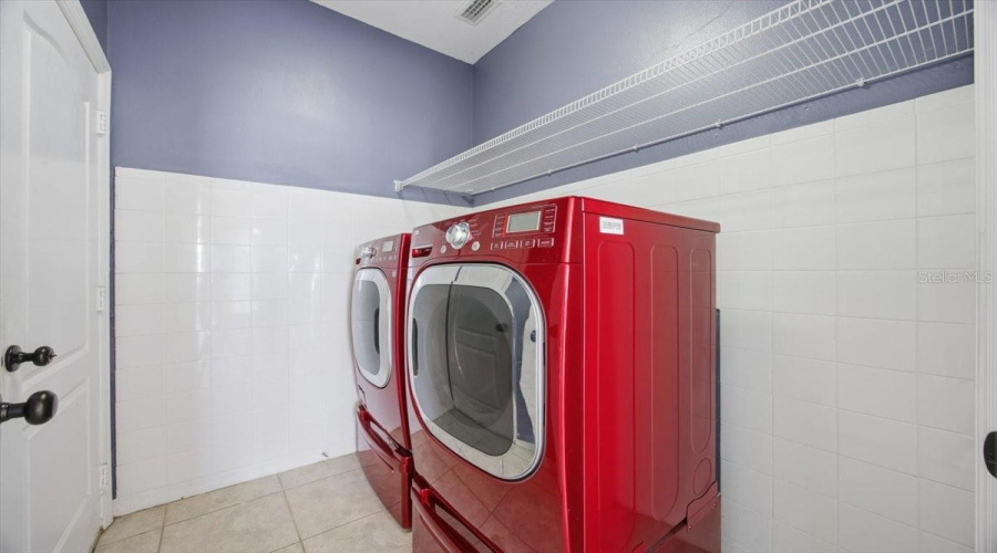 KISSIMMEE, Florida 34746, 4 Bedrooms Bedrooms, ,2 BathroomsBathrooms,Residential,For Sale,MARSHFIELD PRESERVE,0,MFRTB8466412