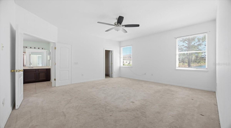 KISSIMMEE, Florida 34746, 4 Bedrooms Bedrooms, ,2 BathroomsBathrooms,Residential,For Sale,MARSHFIELD PRESERVE,0,MFRTB8466412