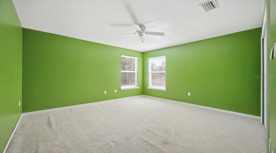 KISSIMMEE, Florida 34746, 4 Bedrooms Bedrooms, ,2 BathroomsBathrooms,Residential,For Sale,MARSHFIELD PRESERVE,0,MFRTB8466412