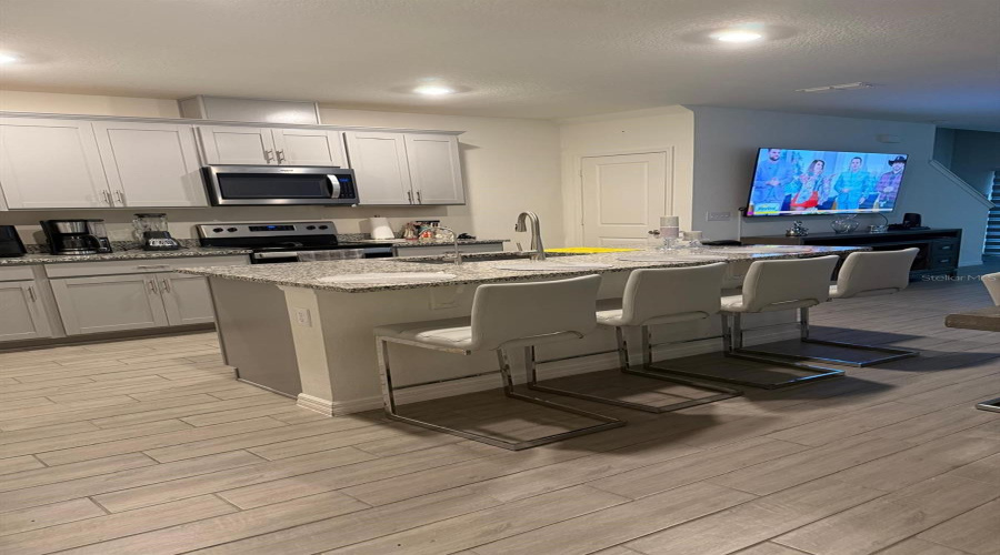 DAVENPORT, Florida 33897, 3 Bedrooms Bedrooms, ,2 BathroomsBathrooms,Residential,For Sale,MIRABELLA,0,MFRS5142011