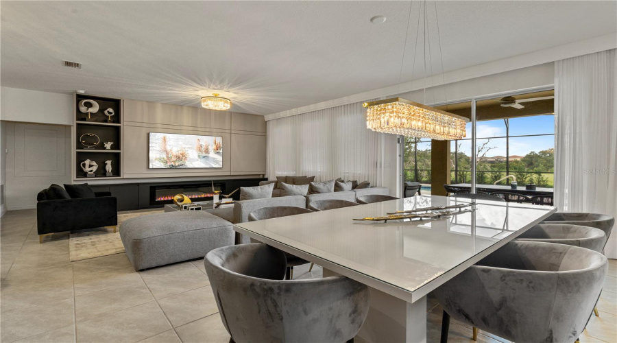 DAVENPORT, Florida 33837, 6 Bedrooms Bedrooms, ,5 BathroomsBathrooms,Residential,For Sale,OAKMOSS,0,MFRO6327785