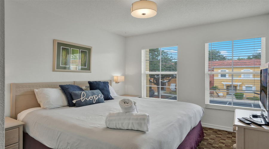 KISSIMMEE, Florida 34746, 3 Bedrooms Bedrooms, ,2 BathroomsBathrooms,Residential,For Sale,PARK RIDGE,0,MFRO6375057