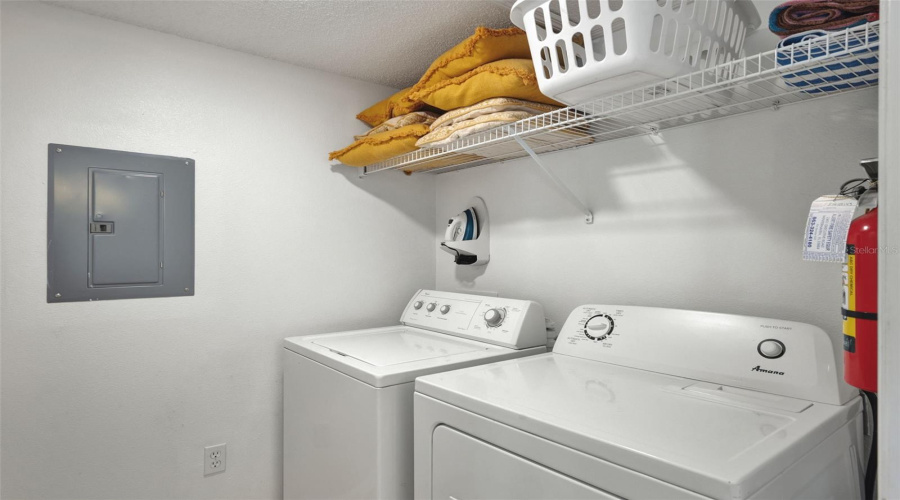 KISSIMMEE, Florida 34746, 3 Bedrooms Bedrooms, ,2 BathroomsBathrooms,Residential,For Sale,PARK RIDGE,0,MFRO6375057