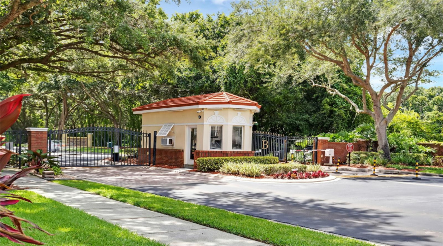 KISSIMMEE, Florida 34746, 3 Bedrooms Bedrooms, ,2 BathroomsBathrooms,Residential,For Sale,PARK RIDGE,0,MFRO6375057