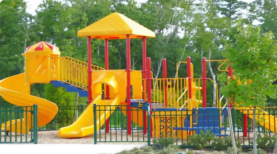 KISSIMMEE, Florida 34746, 3 Bedrooms Bedrooms, ,2 BathroomsBathrooms,Residential,For Sale,JONAFREE,0,MFRS5141131