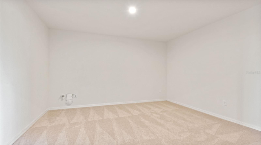 KISSIMMEE, Florida 34746, 6 Bedrooms Bedrooms, ,4 BathroomsBathrooms,Residential,For Sale,BEACON,0,MFRO6342981