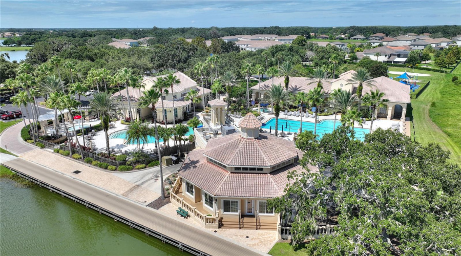 KISSIMMEE, Florida 34746, 6 Bedrooms Bedrooms, ,4 BathroomsBathrooms,Residential,For Sale,BEACON,0,MFRO6342981