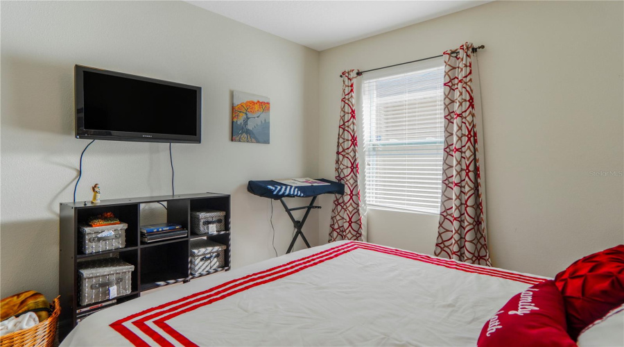 DAVENPORT, Florida 33837, 4 Bedrooms Bedrooms, ,2 BathroomsBathrooms,Residential,For Sale,NOVA,0,MFRO6374707