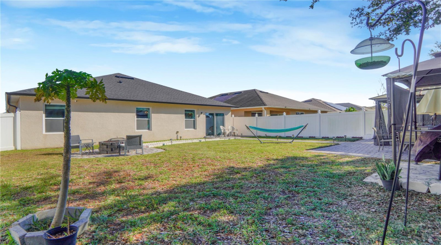 DAVENPORT, Florida 33837, 4 Bedrooms Bedrooms, ,2 BathroomsBathrooms,Residential,For Sale,NOVA,0,MFRO6374707