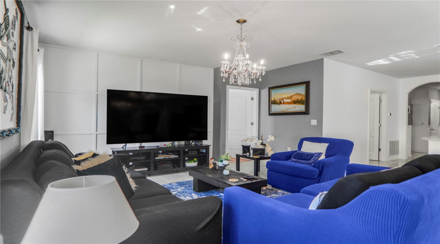 DAVENPORT, Florida 33837, 4 Bedrooms Bedrooms, ,2 BathroomsBathrooms,Residential,For Sale,NOVA,0,MFRO6374707