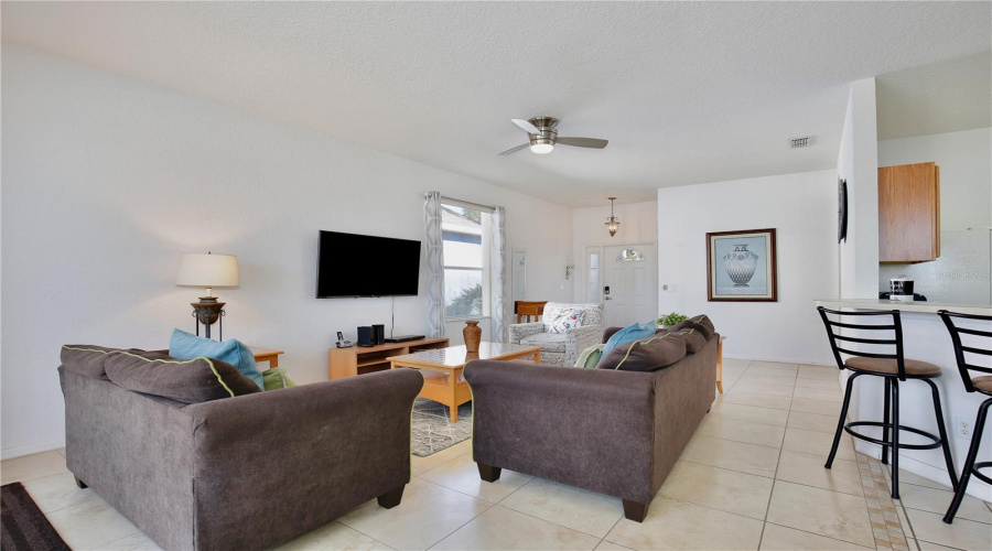 DAVENPORT, Florida 33897, 4 Bedrooms Bedrooms, ,3 BathroomsBathrooms,Residential,For Sale,BIRKDALE,0,MFRO6375192