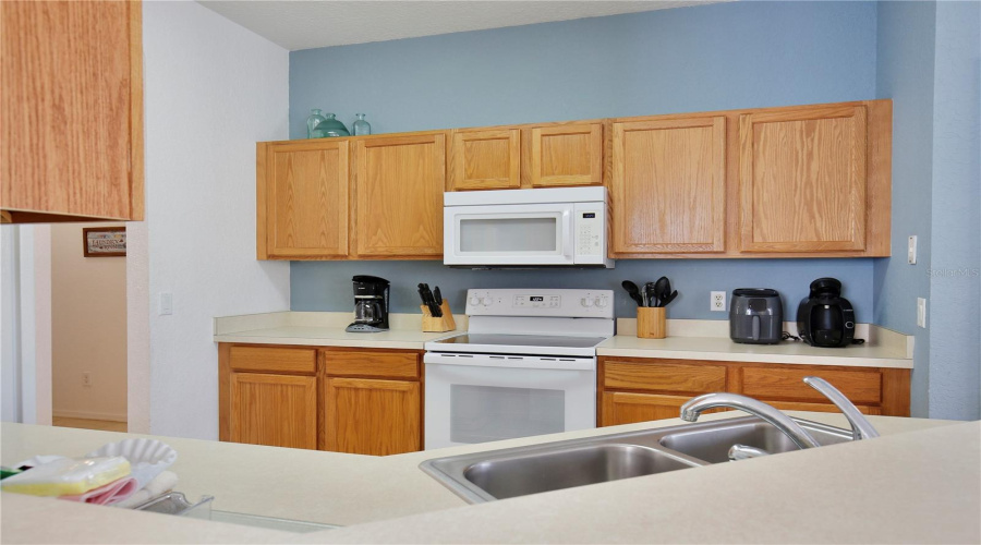 DAVENPORT, Florida 33897, 4 Bedrooms Bedrooms, ,3 BathroomsBathrooms,Residential,For Sale,BIRKDALE,0,MFRO6375192