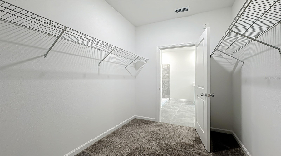 KISSIMMEE, Florida 34746, 4 Bedrooms Bedrooms, ,2 BathroomsBathrooms,Residential,For Sale,PEBBLES THROW,0,MFRO6375548