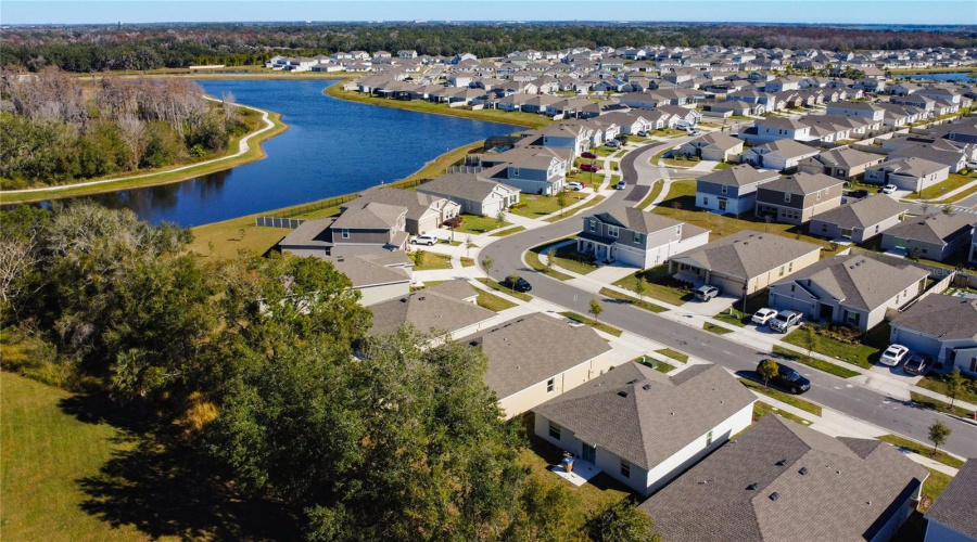 KISSIMMEE, Florida 34746, 4 Bedrooms Bedrooms, ,2 BathroomsBathrooms,Residential,For Sale,PEBBLES THROW,0,MFRO6375548