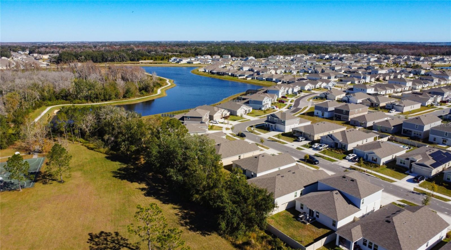 KISSIMMEE, Florida 34746, 4 Bedrooms Bedrooms, ,2 BathroomsBathrooms,Residential,For Sale,PEBBLES THROW,0,MFRO6375548