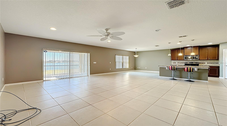 KISSIMMEE, Florida 34746, 3 Bedrooms Bedrooms, ,2 BathroomsBathrooms,Residential,For Sale,CARRICK BEND,0,MFRO6375319