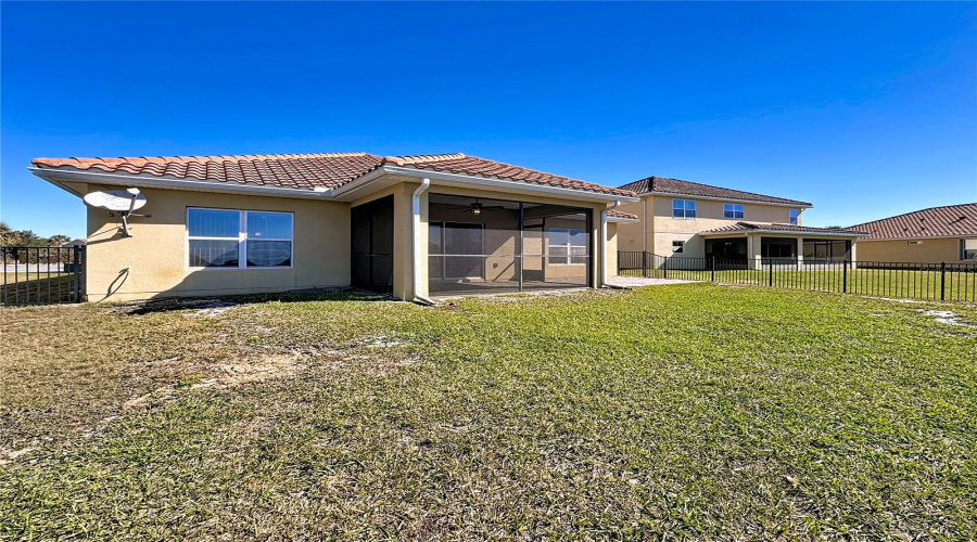 KISSIMMEE, Florida 34746, 3 Bedrooms Bedrooms, ,2 BathroomsBathrooms,Residential,For Sale,CARRICK BEND,0,MFRO6375319
