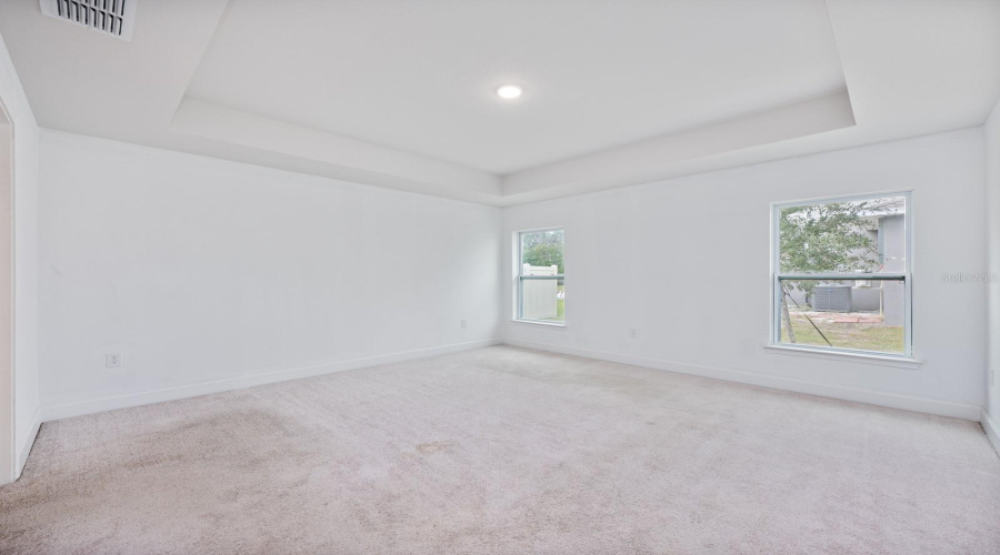 DAVENPORT, Florida 33837, 4 Bedrooms Bedrooms, ,3 BathroomsBathrooms,Residential,For Sale,BERRY,0,MFRO6375255