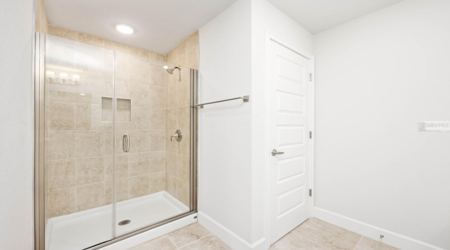 DAVENPORT, Florida 33837, 4 Bedrooms Bedrooms, ,3 BathroomsBathrooms,Residential,For Sale,BERRY,0,MFRO6375255