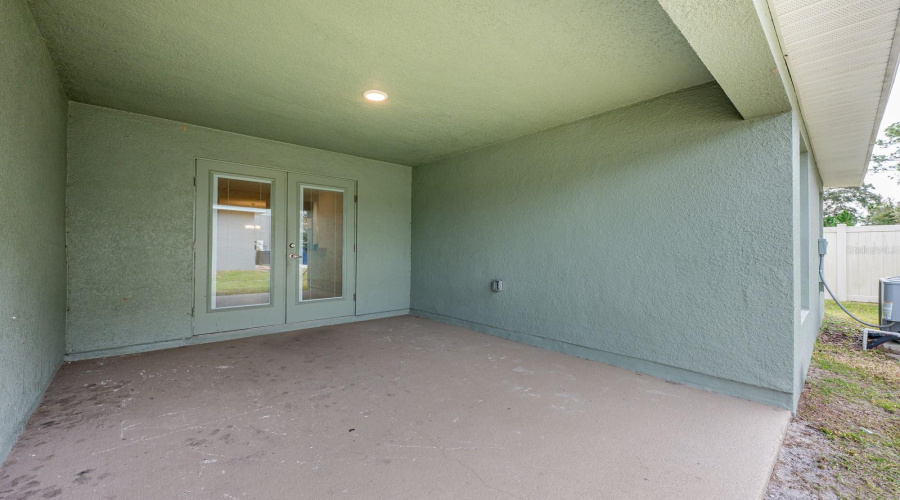 DAVENPORT, Florida 33837, 4 Bedrooms Bedrooms, ,3 BathroomsBathrooms,Residential,For Sale,BERRY,0,MFRO6375255