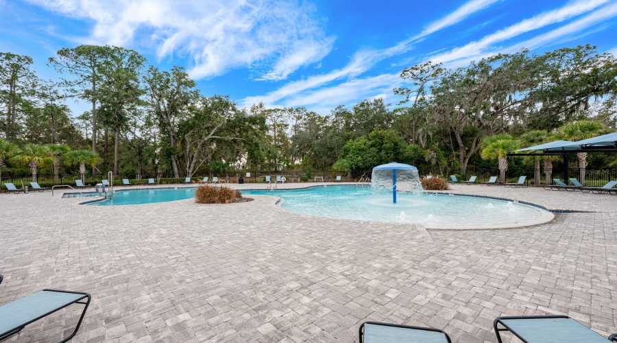 DAVENPORT, Florida 33837, 4 Bedrooms Bedrooms, ,3 BathroomsBathrooms,Residential,For Sale,BERRY,0,MFRO6375255