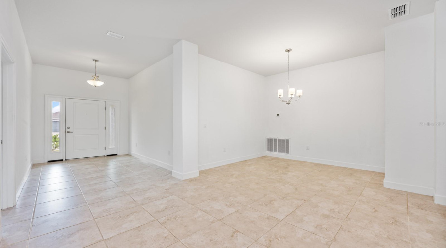 DAVENPORT, Florida 33837, 4 Bedrooms Bedrooms, ,3 BathroomsBathrooms,Residential,For Sale,BERRY,0,MFRO6375255