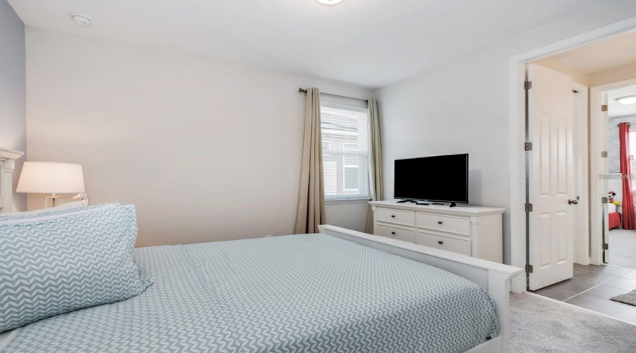 KISSIMMEE, Florida 34747, 9 Bedrooms Bedrooms, ,6 BathroomsBathrooms,Residential,For Sale,CARIBBEAN VIEW,0,MFRS5128302