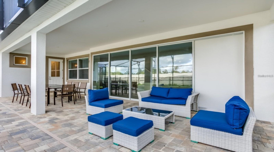 KISSIMMEE, Florida 34747, 9 Bedrooms Bedrooms, ,6 BathroomsBathrooms,Residential,For Sale,CARIBBEAN VIEW,0,MFRS5128302