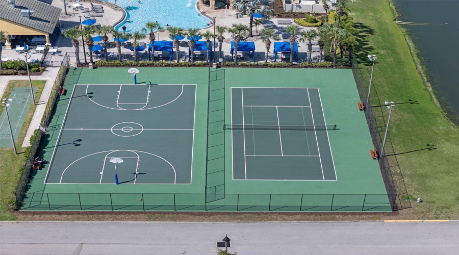 KISSIMMEE, Florida 34747, 4 Bedrooms Bedrooms, ,3 BathroomsBathrooms,Residential,For Sale,SUGAR PALM,0,MFRS5142216