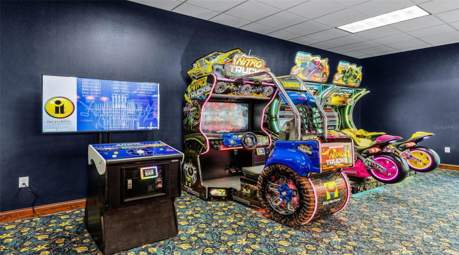 KISSIMMEE, Florida 34747, 4 Bedrooms Bedrooms, ,3 BathroomsBathrooms,Residential,For Sale,SUGAR PALM,0,MFRS5142216